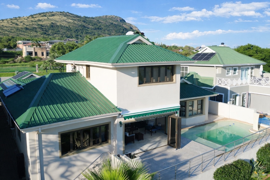 3 Bedroom Property for Sale in Caribbean Beach Club North West